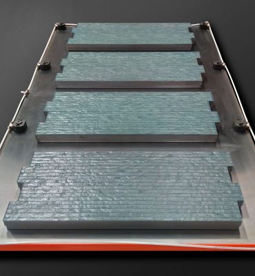 Piastra legame superiore con spintori per stampo semientrante